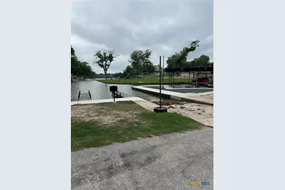 433 Las Brisas Boulevard, Seguin, TX 78155 - Photo 38