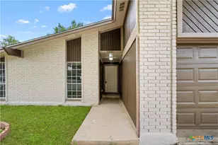 5001 Wedgewood Dr, Schertz, TX 78108 - Photo 4