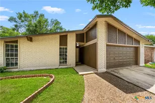 5001 Wedgewood Dr, Schertz, TX 78108 - Photo 2