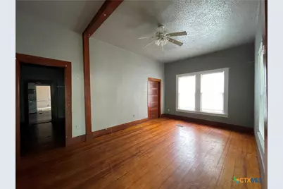 319/321 N 4th Street, Temple, TX 76501 - Photo 4