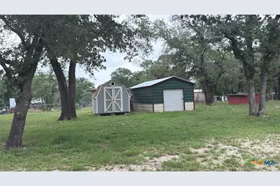 309 Hickory Run, La Vernia, TX 78121 - Photo 4