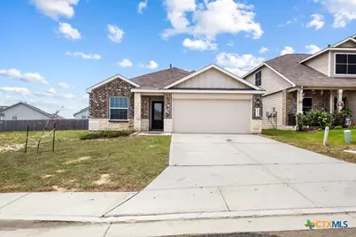 2834 Calandra Lark, New Braunfels, TX 78130 - Photo 2