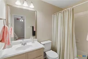 113 Las Brisas Blvd, Seguin, TX 78155 - Photo 22