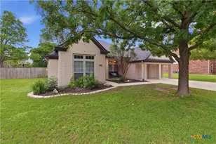 113 Las Brisas Blvd, Seguin, TX 78155 - Photo 2