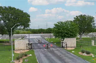 113 Las Brisas Blvd, Seguin, TX 78155 - Photo 34