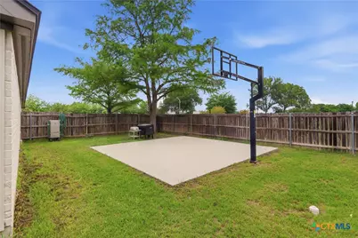 113 Las Brisas Boulevard, Seguin, TX 78155 - Photo 32