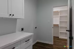 345 Honeycomb, Victoria, TX 77904 - Photo 24