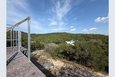 1362 Rockmoor, Canyon Lake, TX 78133 - Photo 10