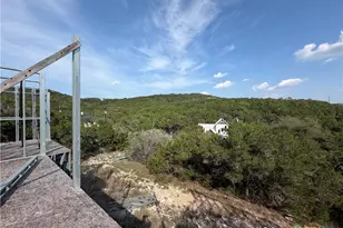 1362 Rockmoor, Canyon Lake, TX 78133 - Photo 10