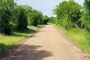 254 County Rd 340, McGregor, TX 76657 - Photo 4
