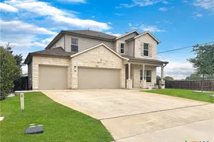 1906 Reserve Wy, New Braunfels, TX 78130 - Photo 1