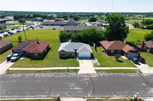 505 Lisa Ln, Killeen, TX 76543 - Photo 4