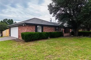 810 Courtney Ln, Copperas Cove, TX 76522 - Photo 1