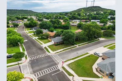 810 Courtney Lane, Copperas Cove, TX 76522 - Photo 2