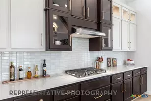 9116 Golden Lion Dr, Austin, TX 78744 - Photo 4