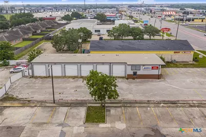 4005 N Navarro Street, Victoria, TX 77901 - Photo 4