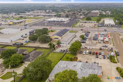 4005 N Navarro Street, Victoria, TX 77901 - Photo 34