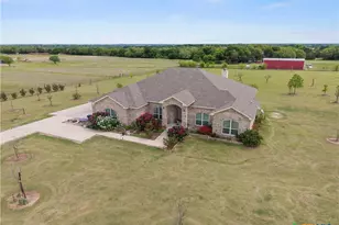 118 Co Rd 274, Gatesville, TX 76528 - Photo 2