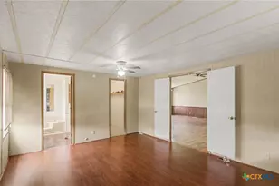 21 Berkshire Dr, Telferner, TX 77988 - Photo 16