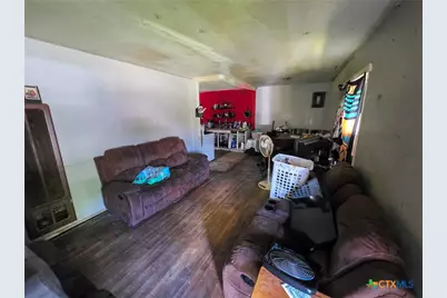 2909 Meadowlane Street, Victoria, TX 77901 - Photo 2