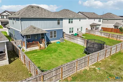 4037 Sun Meadow Lane, Seguin, TX 78155 - Photo 32