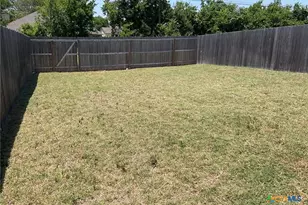 310 Lowes Blvd, Killeen, TX 76542 - Photo 10
