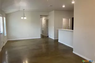 310 Lowes Blvd, Killeen, TX 76542 - Photo 2