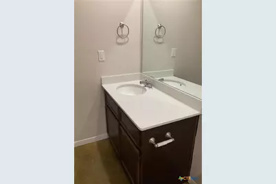 310 Lowes Boulevard, Killeen, TX 76542 - Photo 8