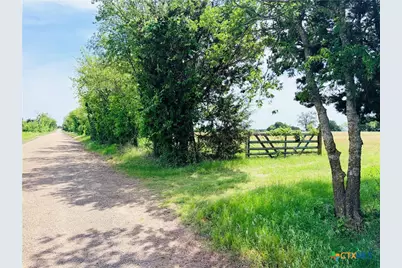 300 County Road 340, McGregor, TX 76657 - Photo 2