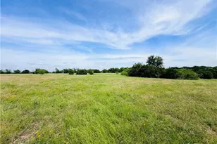 300 County Rd 340, McGregor, TX 76657 - Photo 8