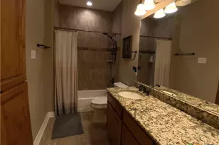 1132 Creekside Pond Rd, Seguin, TX 78155 - Photo 14
