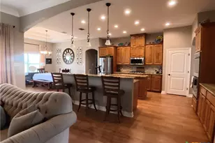 1132 Creekside Pond Rd, Seguin, TX 78155 - Photo 4
