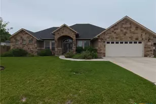 1132 Creekside Pond Rd, Seguin, TX 78155 - Photo 1