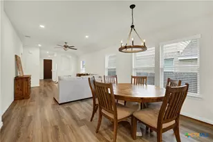 2053 Egret Ave, New Braunfels, TX 78132 - Photo 8