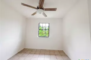 912 Hackberry St, Copperas Cove, TX 76522 - Photo 10
