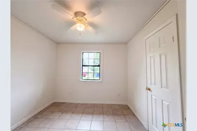 912 Hackberry Street, Copperas Cove, TX 76522 - Photo 8