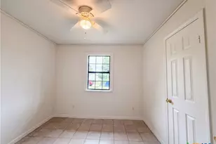 912 Hackberry St, Copperas Cove, TX 76522 - Photo 8