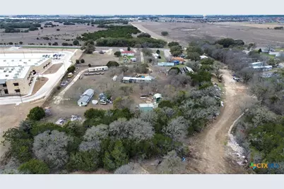 5276 Chaparral Road, Killeen, TX 76542 - Photo 4