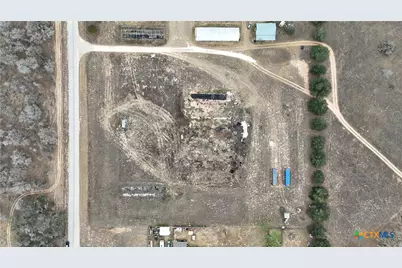 3921 Cr 334, Stockdale, TX 78160 - Photo 38