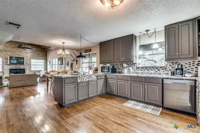 7821 Elk Drive, Spring Branch, TX 78070 - Photo 10