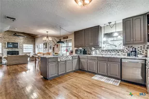 7821 Elk Dr, Spring Branch, TX 78070 - Photo 10