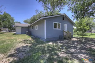 2894 Katy St, New Braunfels, TX 78130 - Photo 20