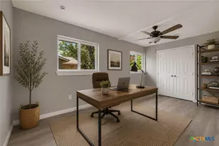 2894 Katy St, New Braunfels, TX 78130 - Photo 10