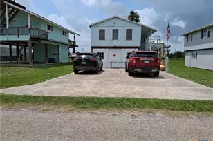205 Polk St, Port O'Connor, TX 77982 - Photo 1