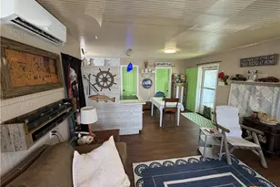 205 Polk St, Port O'Connor, TX 77982 - Photo 10