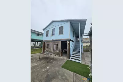 205 Polk Street, Port O'Connor, TX 77982 - Photo 2