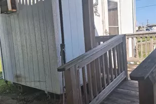205 Polk St, Port O'Connor, TX 77982 - Photo 26