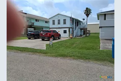205 Polk Street, Port O'Connor, TX 77982 - Photo 4