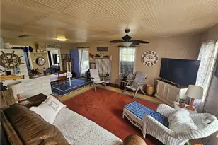 205 Polk St, Port O'Connor, TX 77982 - Photo 10