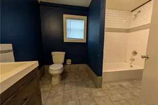 104 N Walnut St, Lampasas, TX 76550 - Photo 8